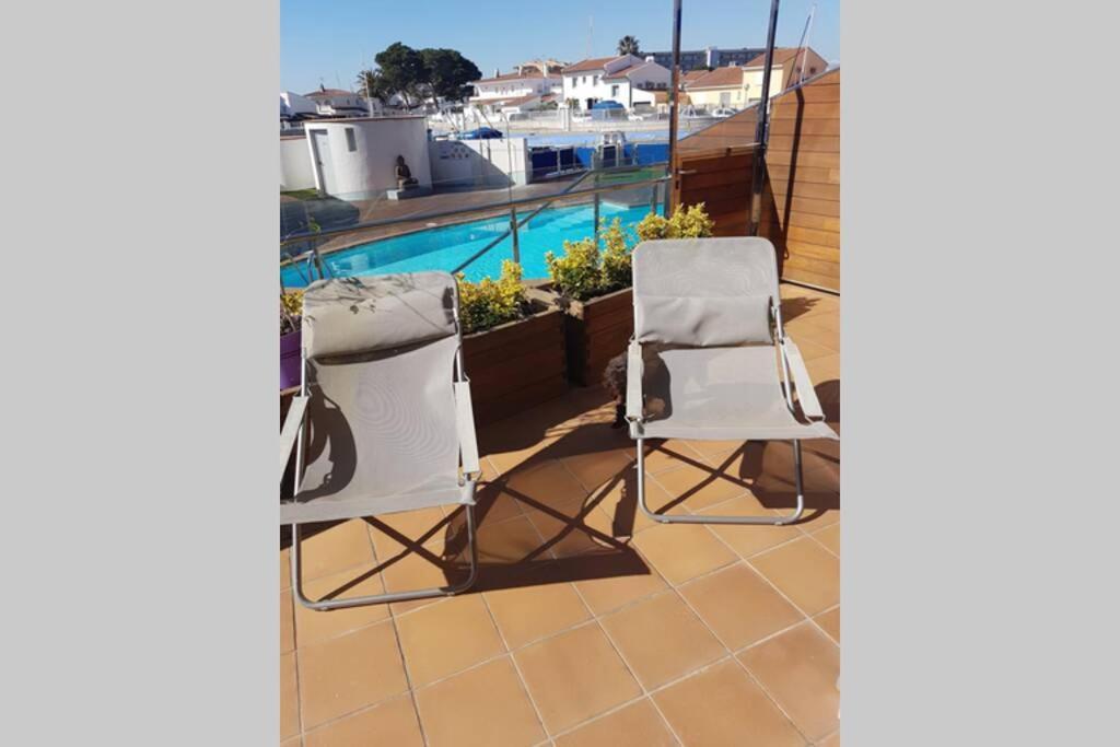 Appart Residence De Standing Calme Avec Piscine Росес Екстериор снимка